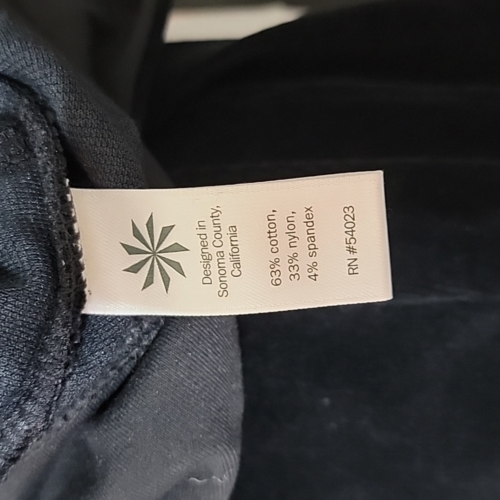 Athleta yoga pants size XXS - Picture 8 of 8